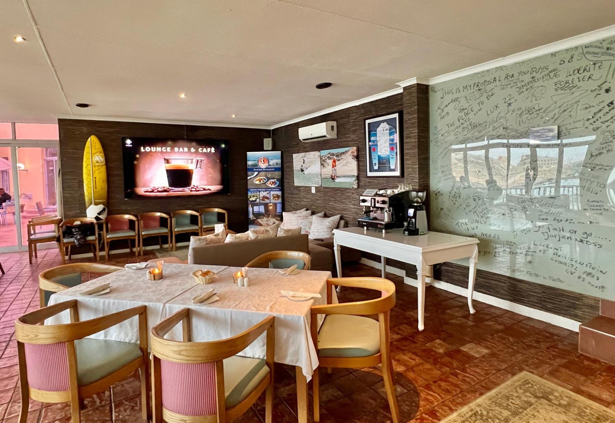 Luederitz Nest Hotel Bagian luar foto